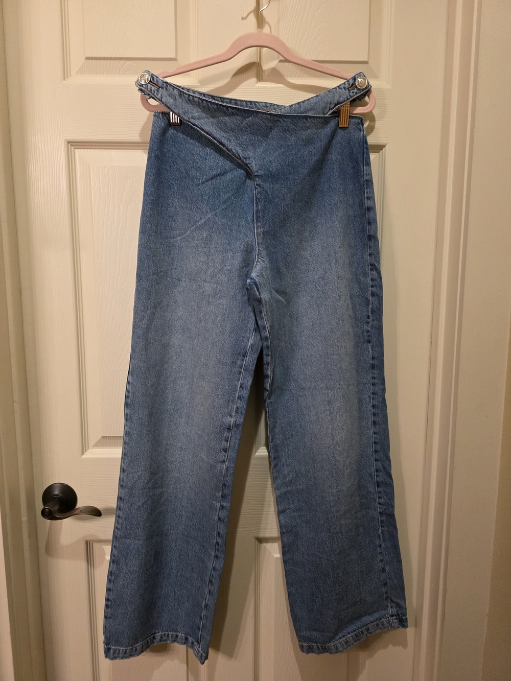 Liu Jo Crossover, Asymmetrical Cutout Jeans